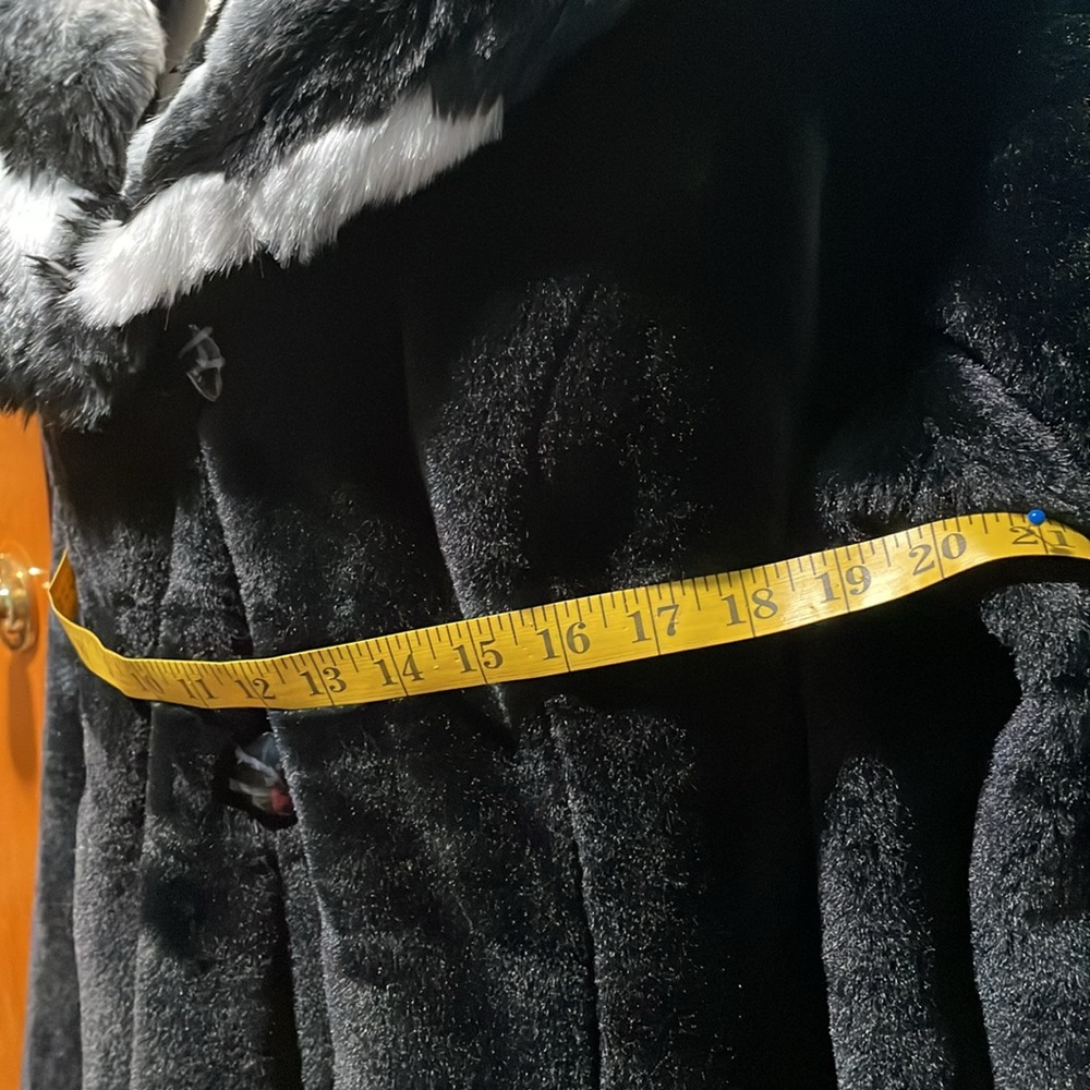 Dennis by Dennis Basso Gold, Super Soft Designer Faux Fur Coat, hood & collar-2x - Picture 12 of 12